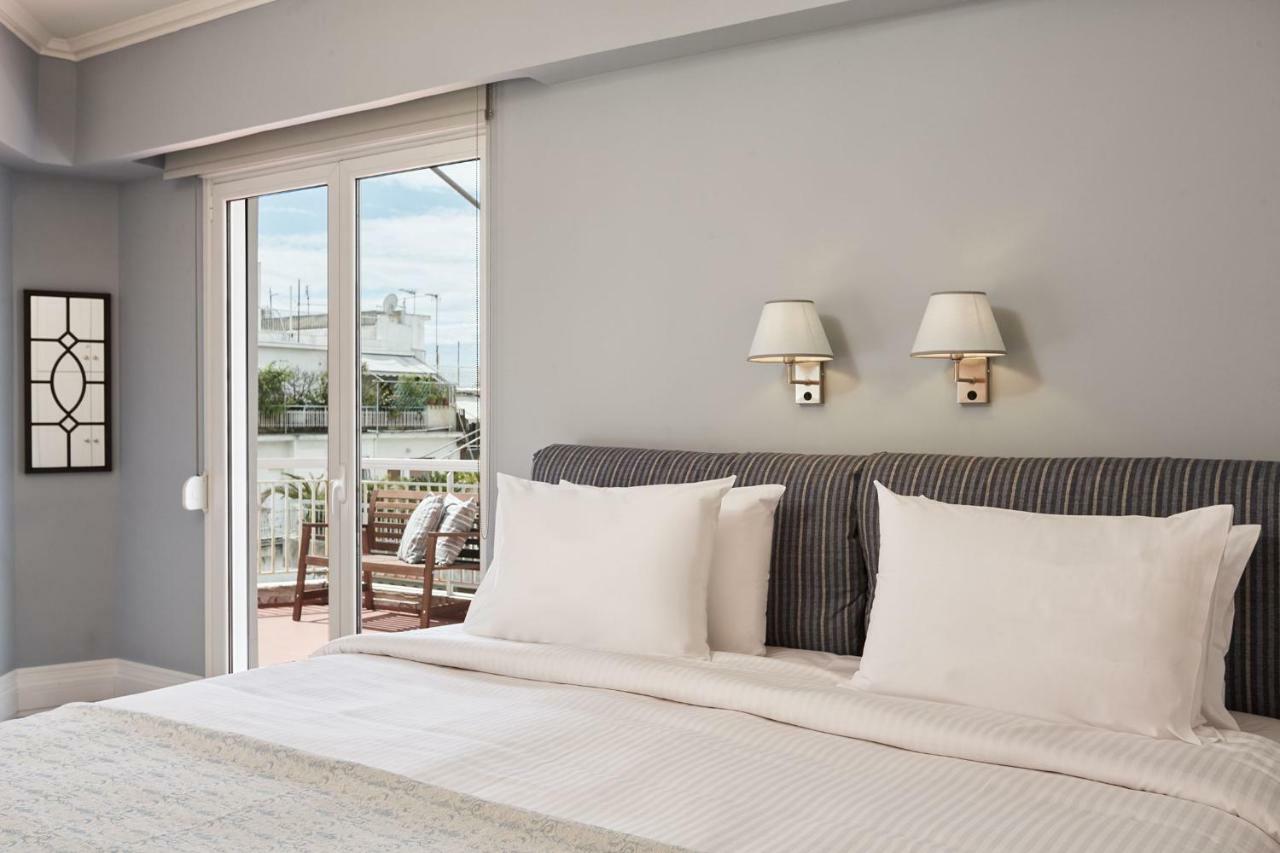 Ferienwohnung Fabulous 3Bd Apt Close To Kalimarmaro Athen Exterior foto